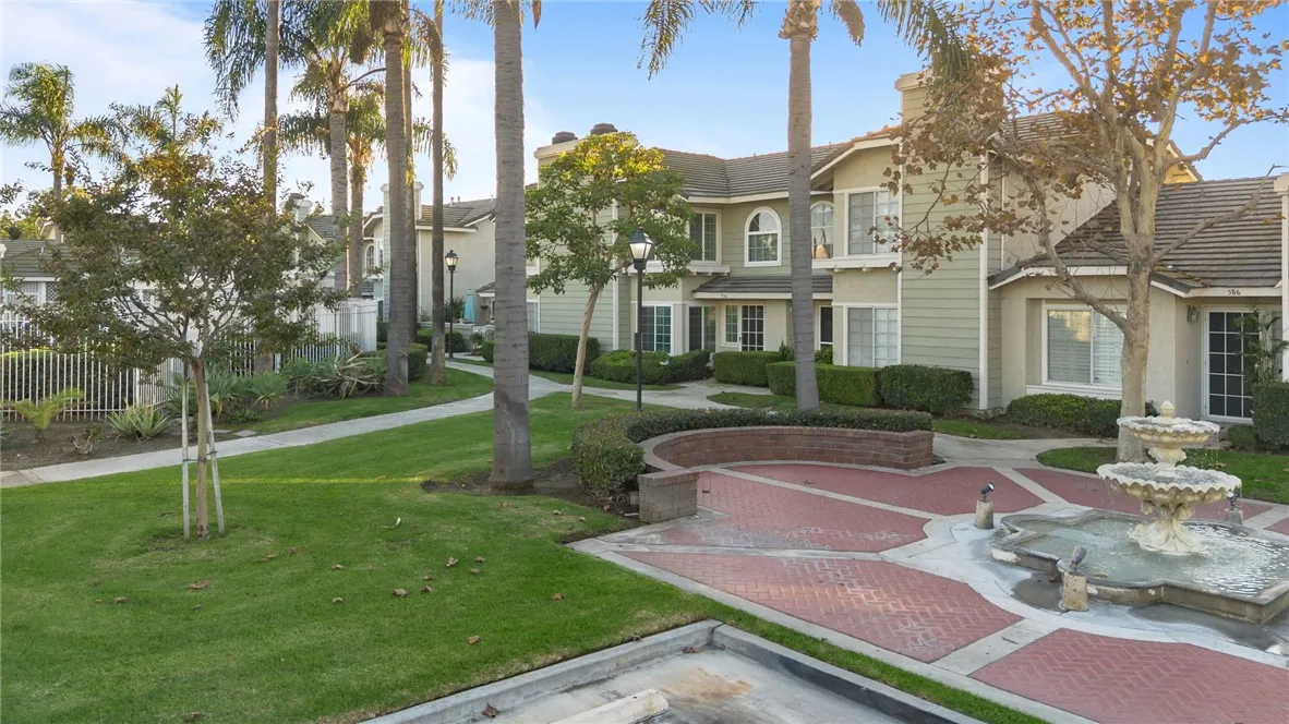 576 N Clemson Drive 114, Anaheim, California 92801 home-pic-22