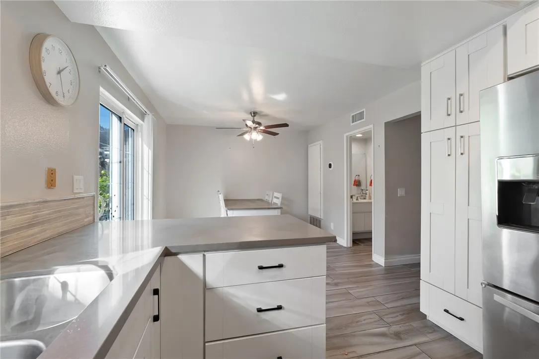 576 N Clemson Drive 114, Anaheim, California 92801 home-pic-8