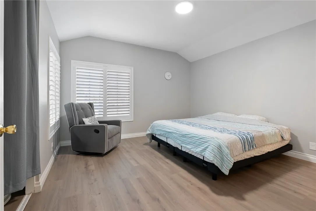 576 N Clemson Drive 114, Anaheim, California 92801 home-pic-12
