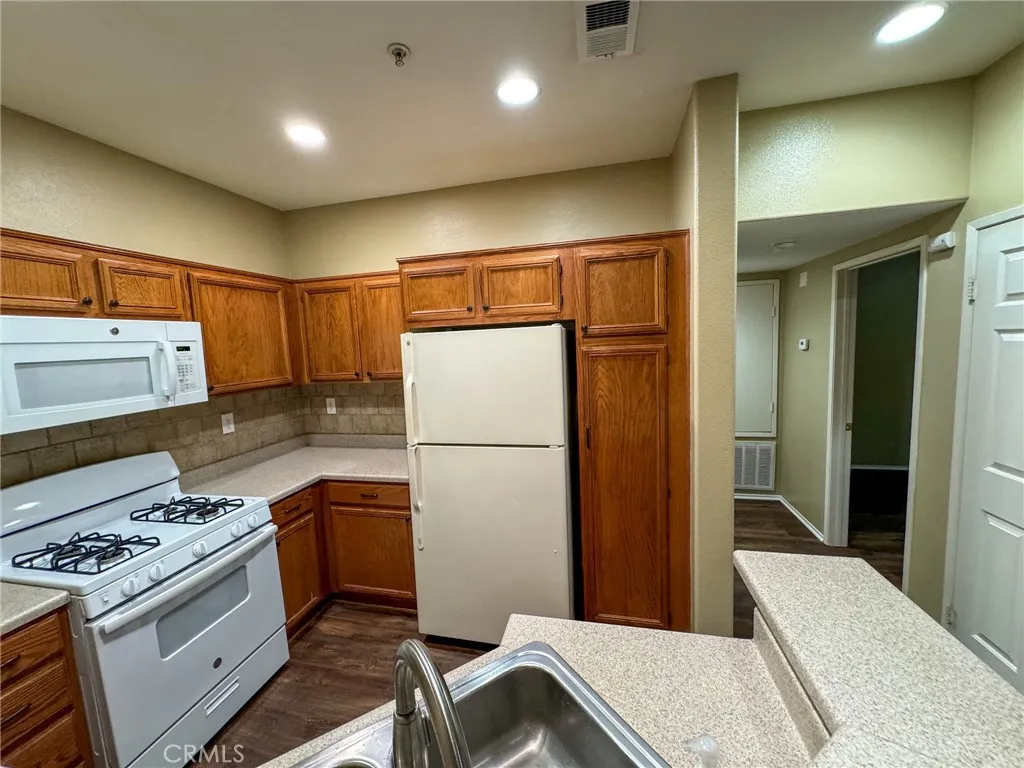 26444 Arboretum, Murrieta, California 92563 home-pic-6