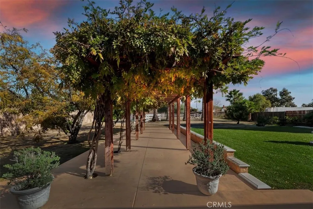 5470 Manline, Jurupa Valley, California 91752 home-pic-20