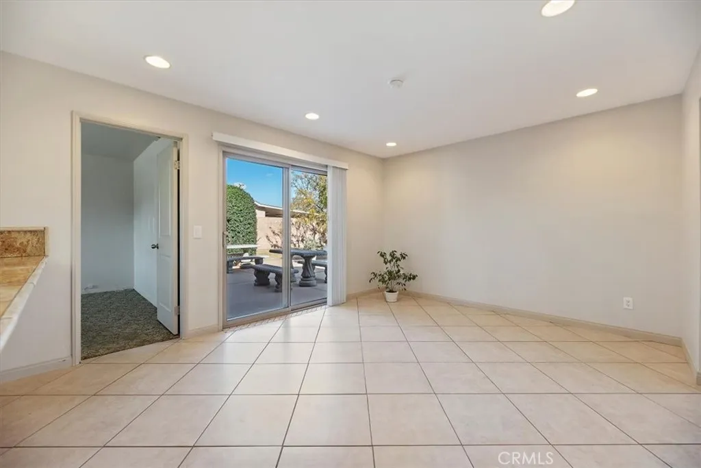 5470 Manline, Jurupa Valley, California 91752 home-pic-5