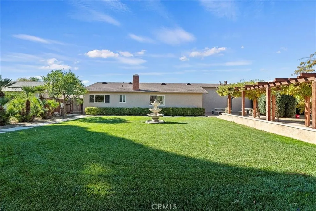 5470 Manline, Jurupa Valley, California 91752 home-pic-24