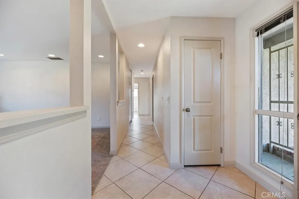 5470 Manline, Jurupa Valley, California 91752 home-pic-11