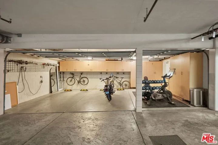 941 11th Street 2, Santa Monica, California 90403