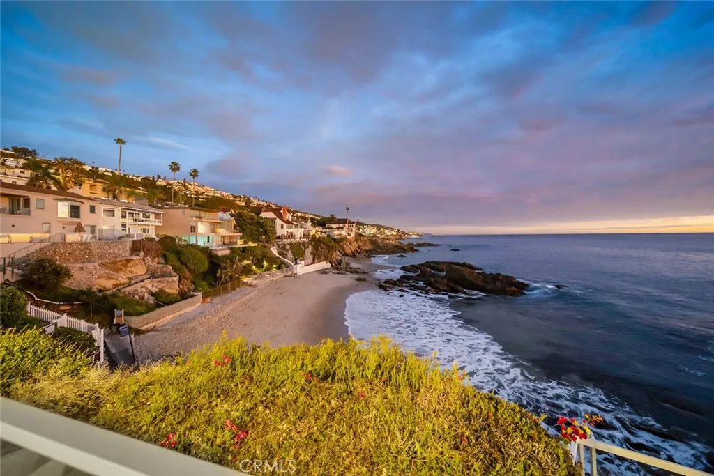 1907 Ocean Way, Laguna Beach, California 92651 home-pic-26