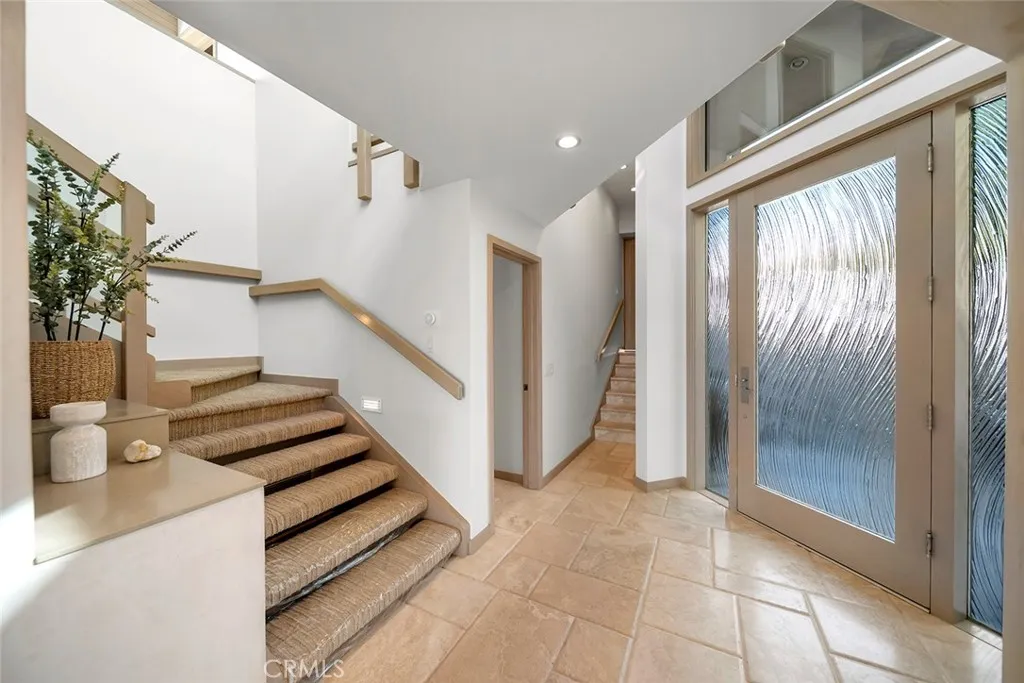 1907 Ocean Way, Laguna Beach, California 92651 home-pic-32