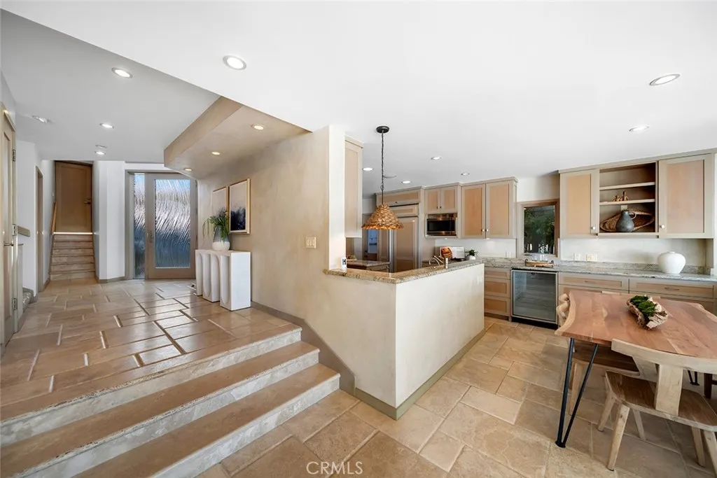 1907 Ocean Way, Laguna Beach, California 92651 home-pic-33