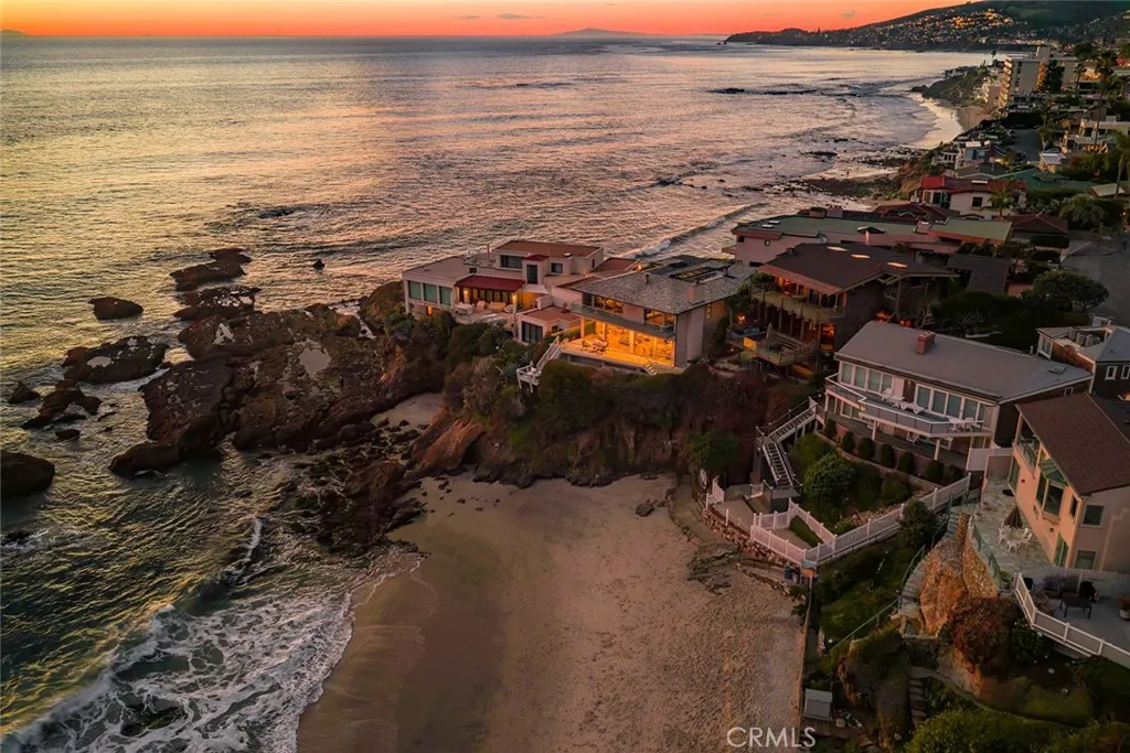 1907 Ocean Way, Laguna Beach, California 92651 home-pic-72