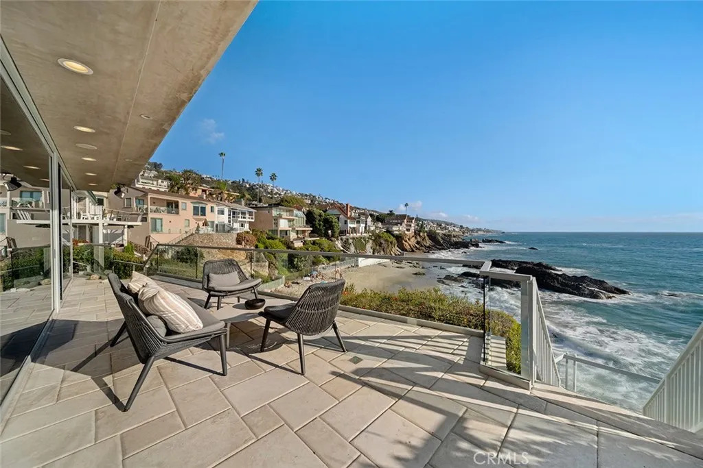 1907 Ocean Way, Laguna Beach, California 92651 home-pic-18