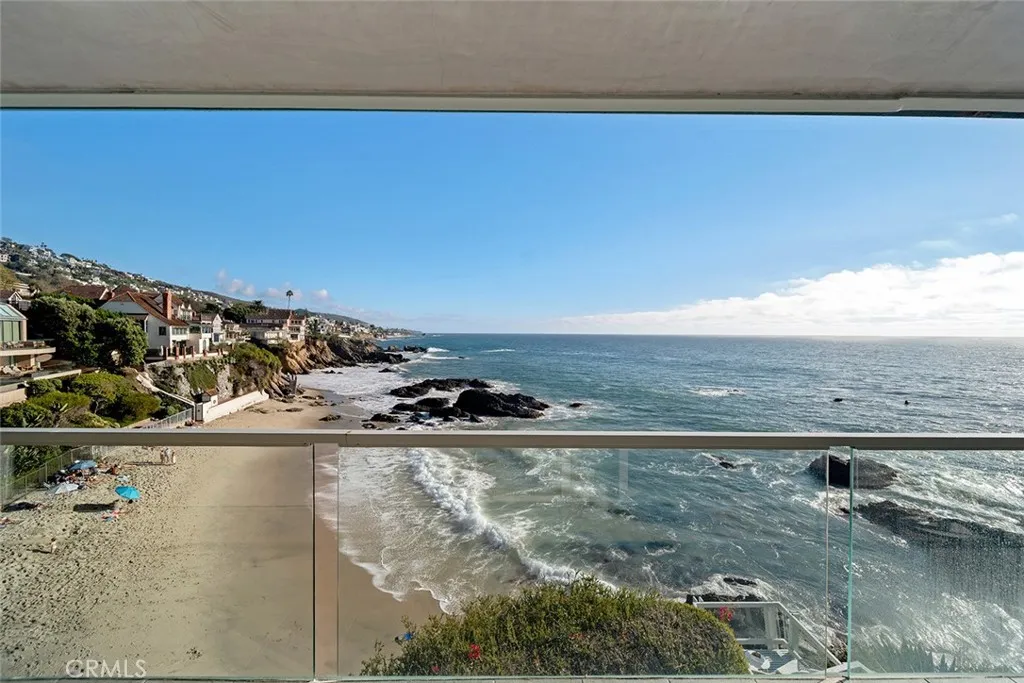 1907 Ocean Way, Laguna Beach, California 92651 home-pic-56