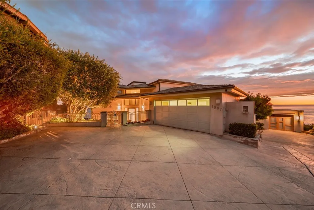 1907 Ocean Way, Laguna Beach, California 92651 home-pic-27