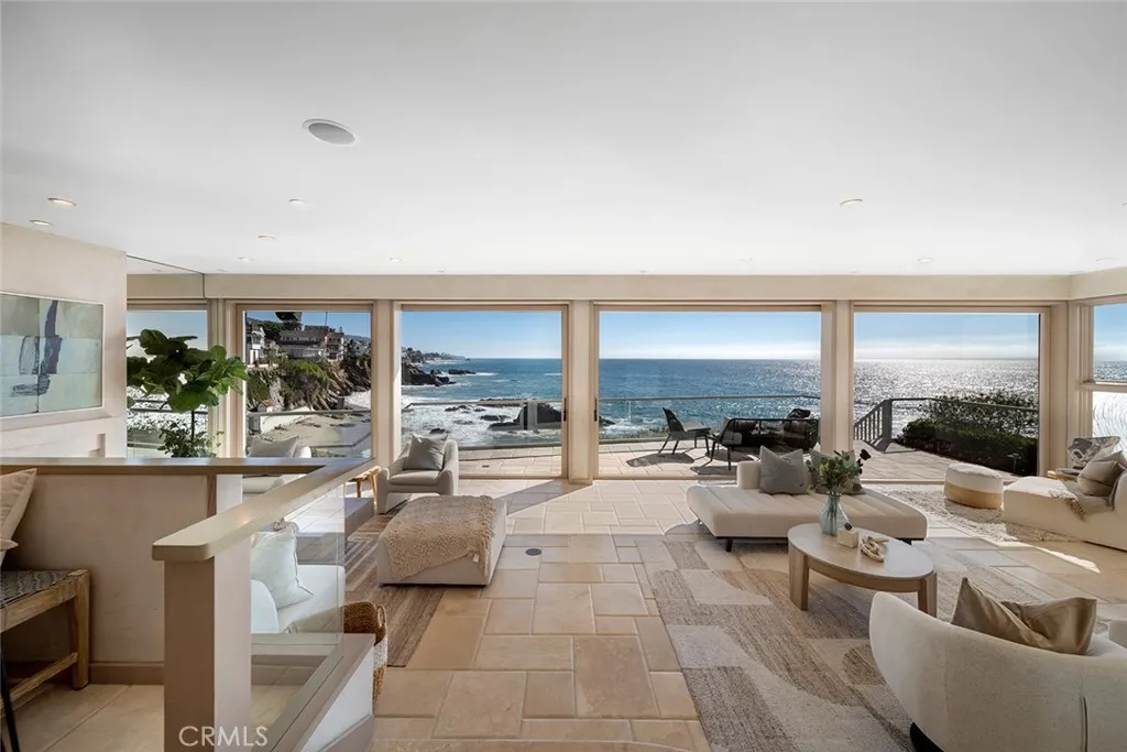 1907 Ocean Way, Laguna Beach, California 92651 home-pic-2