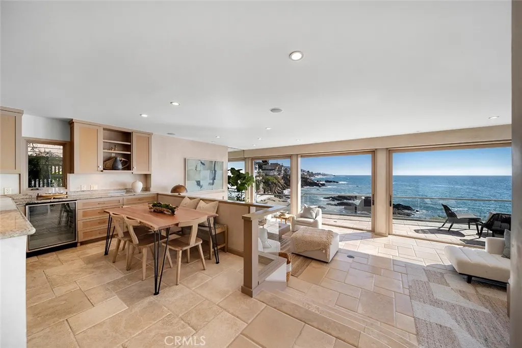 1907 Ocean Way, Laguna Beach, California 92651 home-pic-7