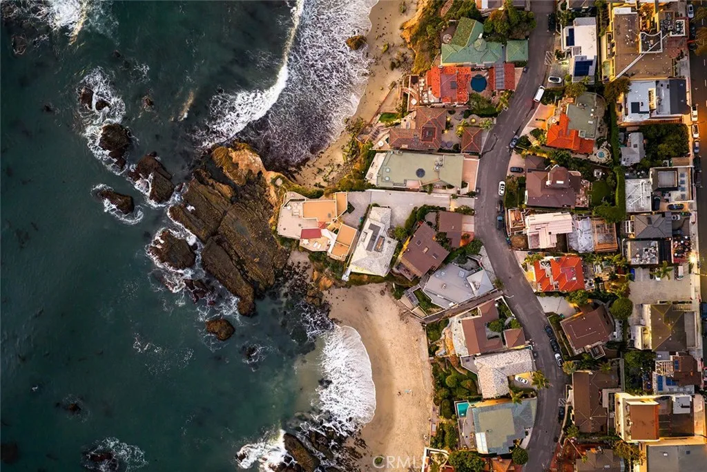 1907 Ocean Way, Laguna Beach, California 92651 home-pic-71