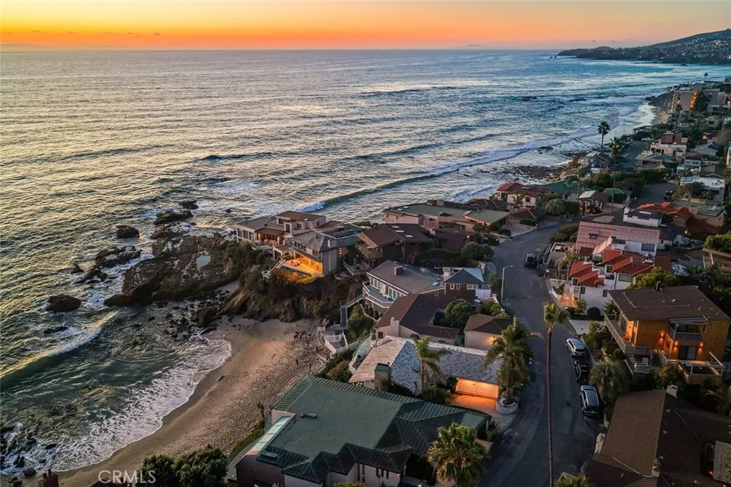 1907 Ocean Way, Laguna Beach, California 92651 home-pic-68
