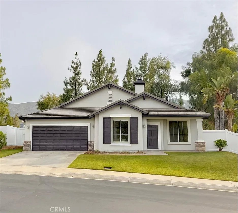 320 Exeter Way, Corona, California 92882 home-pic-0