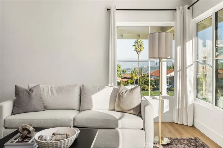 2361 Cherry Gate, Hacienda Heights, California 91745