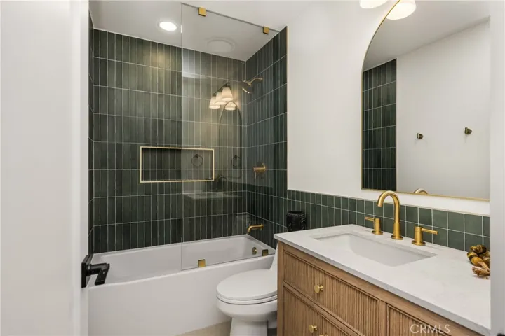 2361 Cherry Gate, Hacienda Heights, California 91745