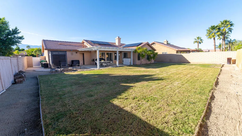 37676 Driscoll Street, Palm Desert, California 92211 home-pic-24