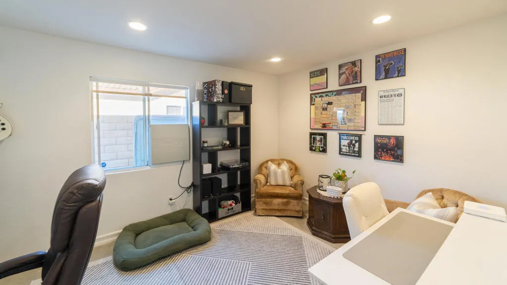 37676 Driscoll Street, Palm Desert, California 92211 home-pic-15