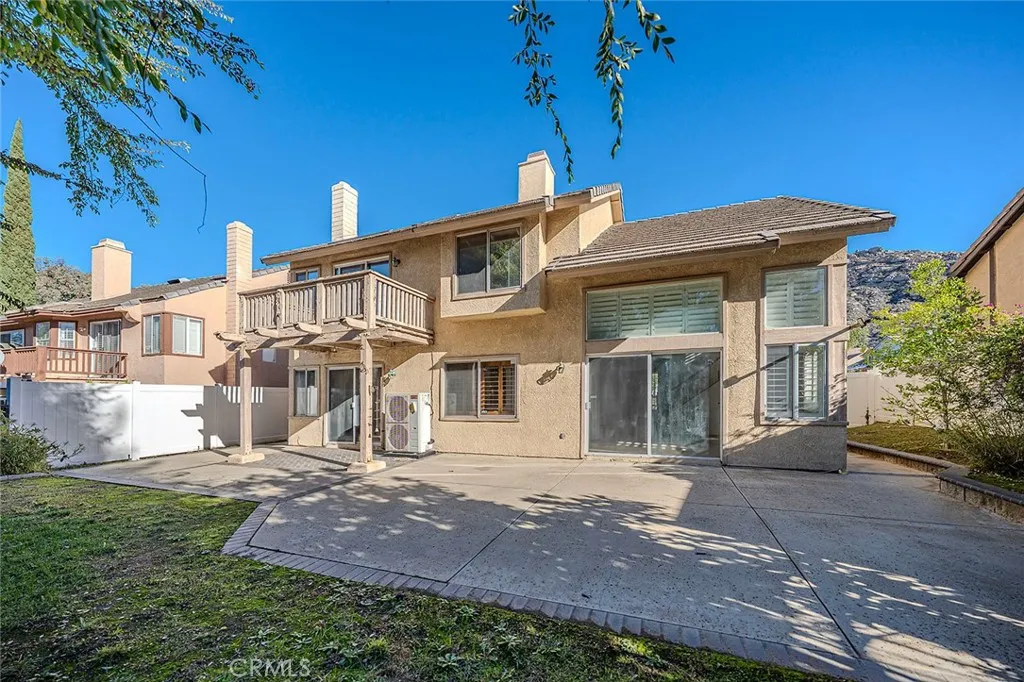 23805 Lake Vista Drive, Moreno Valley, California 92557 home-pic-32