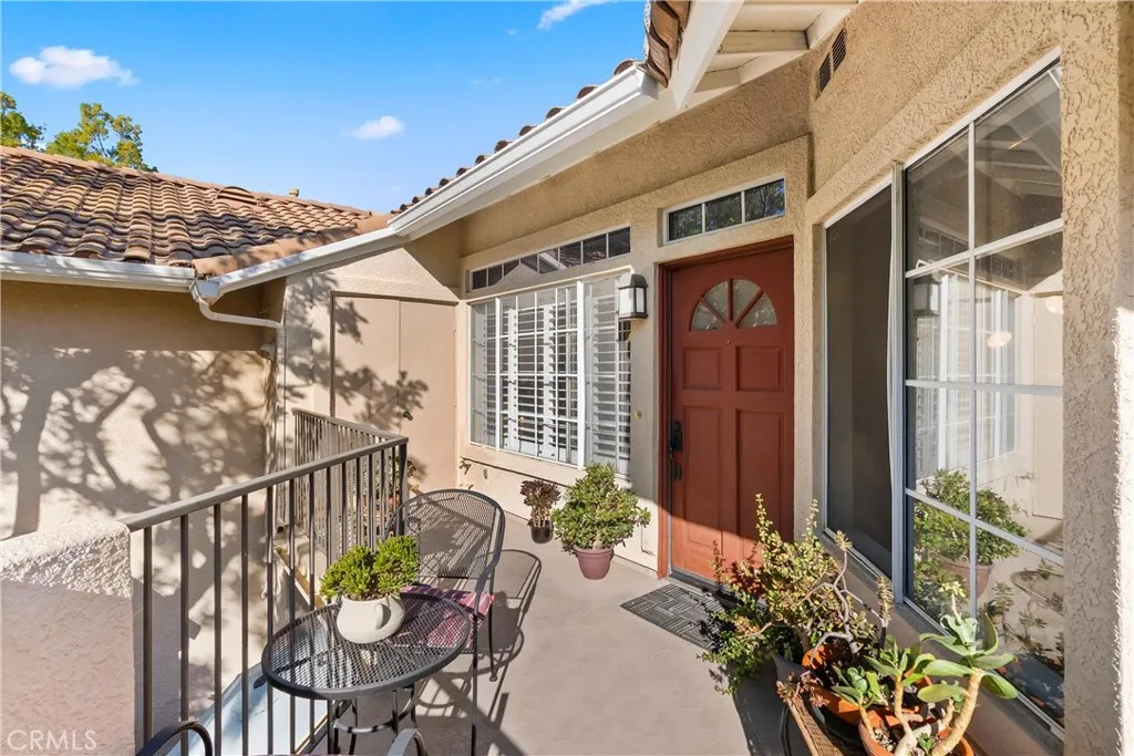 27 Castano, Rancho Santa Margarita, California 92688 home-pic-20