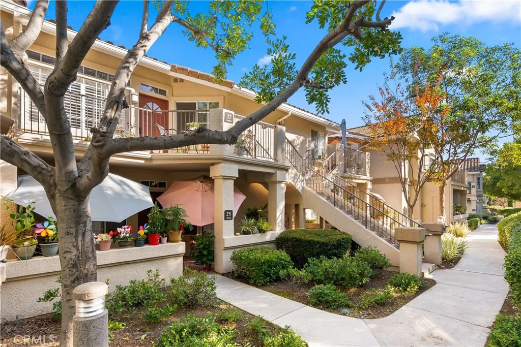 27 Castano, Rancho Santa Margarita, California 92688 home-pic-21
