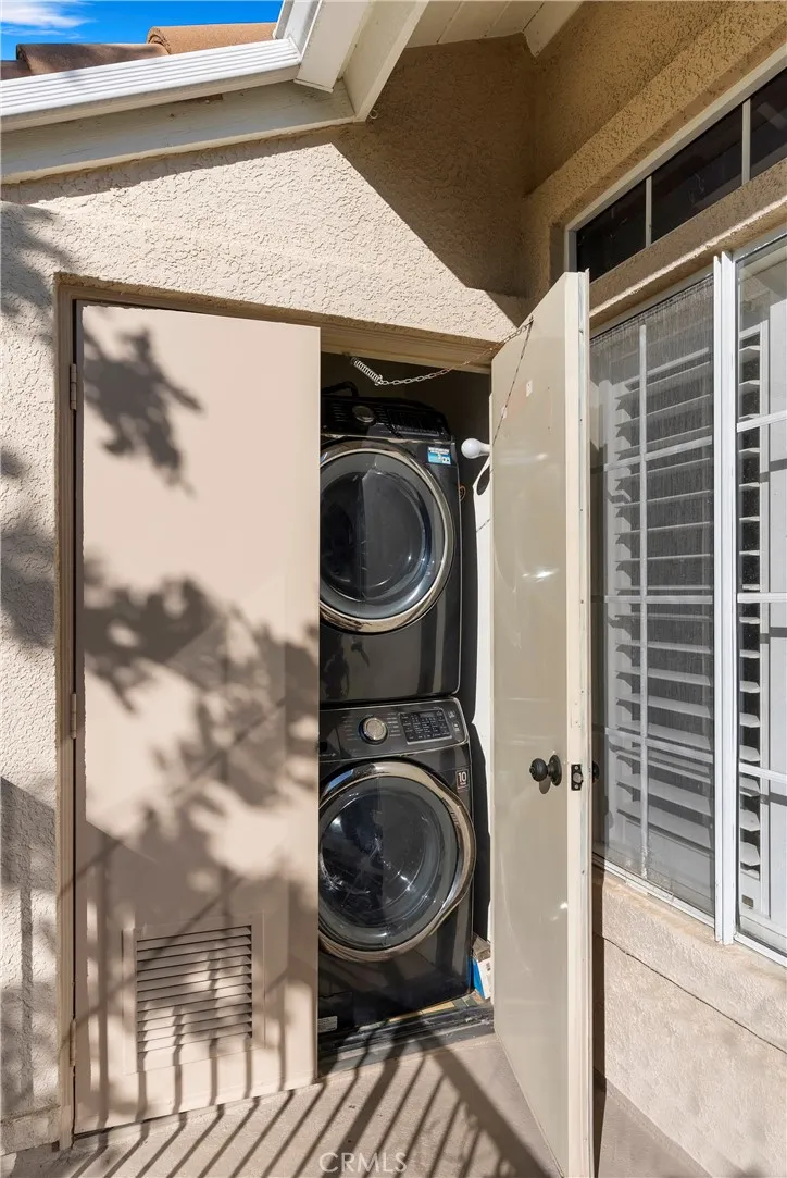 27 Castano, Rancho Santa Margarita, California 92688 home-pic-19