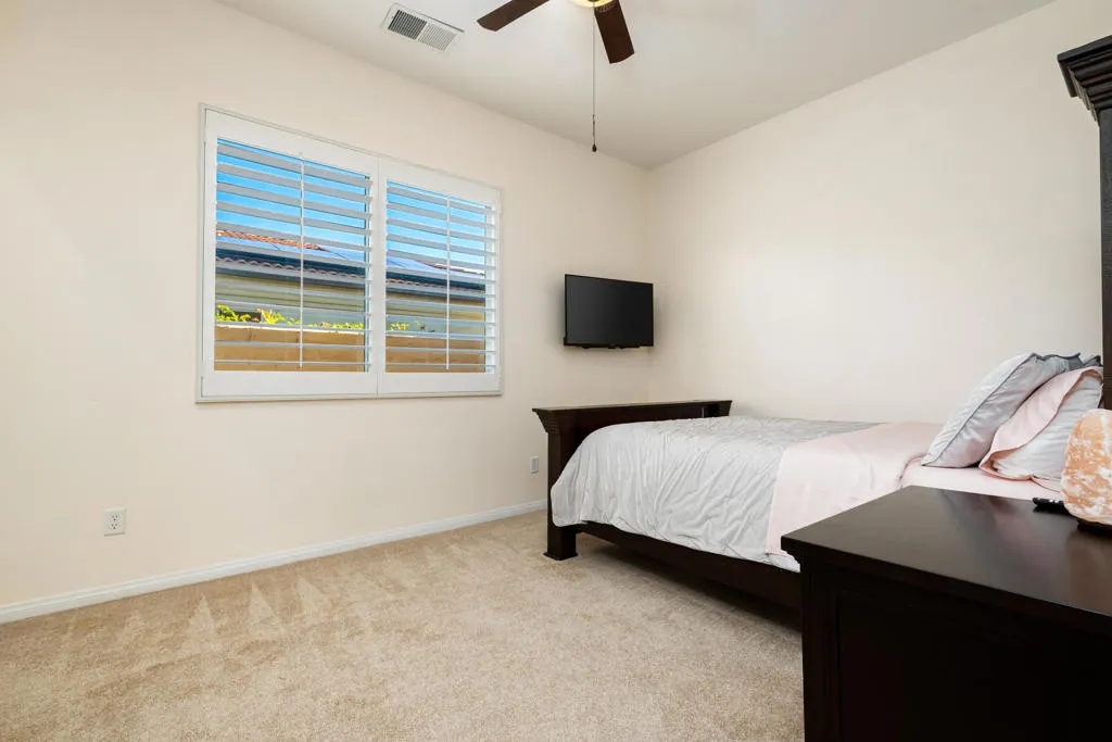 106 Batista Court, Palm Desert, California 92211 home-pic-32
