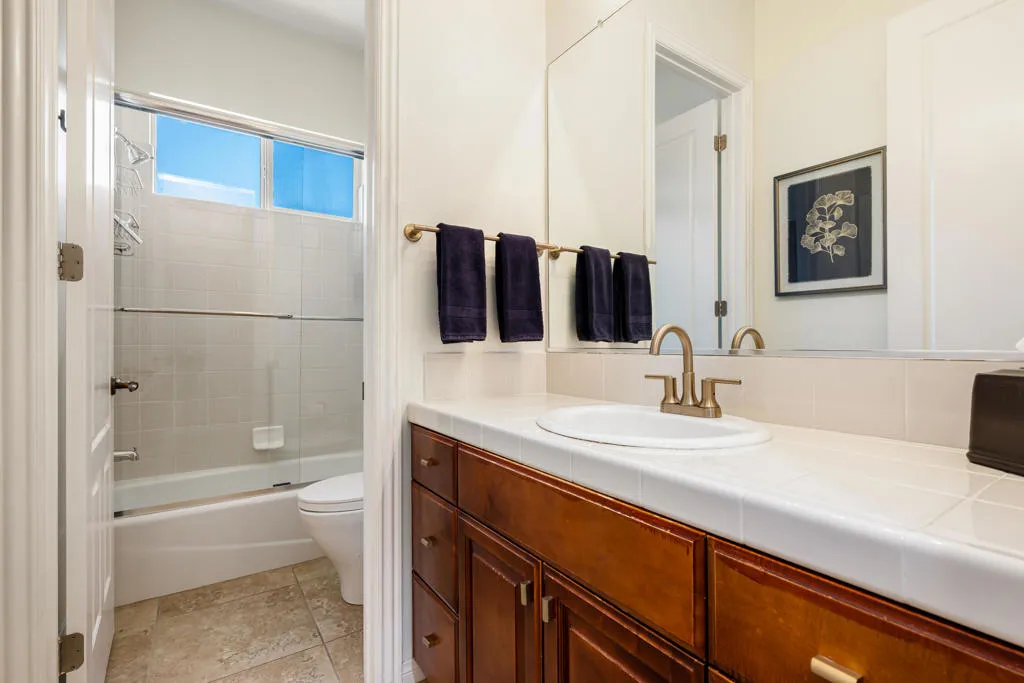 106 Batista Court, Palm Desert, California 92211 home-pic-33