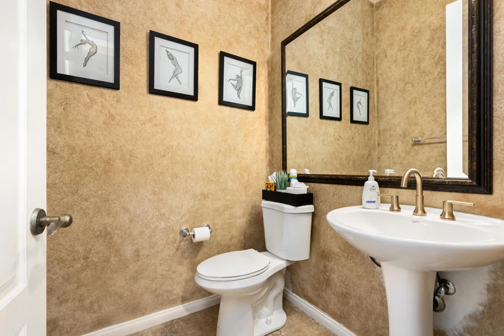 106 Batista Court, Palm Desert, California 92211 home-pic-35