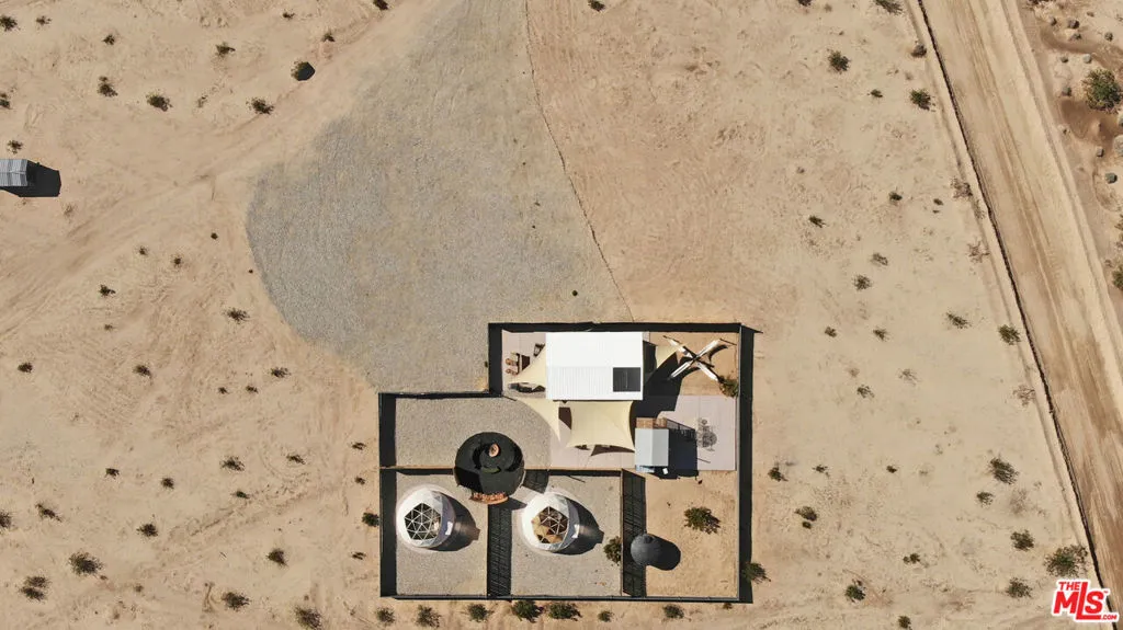 4351 Meriwether Road, Twentynine Palms, California 92277 home-pic-5