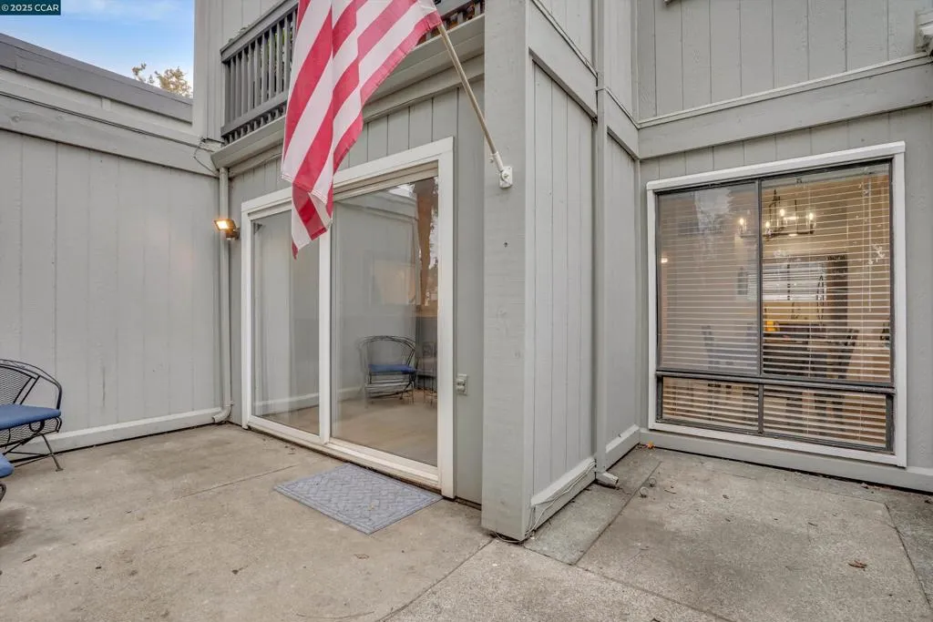 1120 Kenwal Rd C, Concord, California 94521 home-pic-26