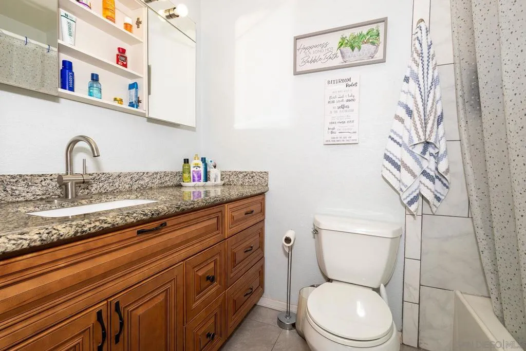 3085 Cowley Way 33, San Diego, California 92117 home-pic-21