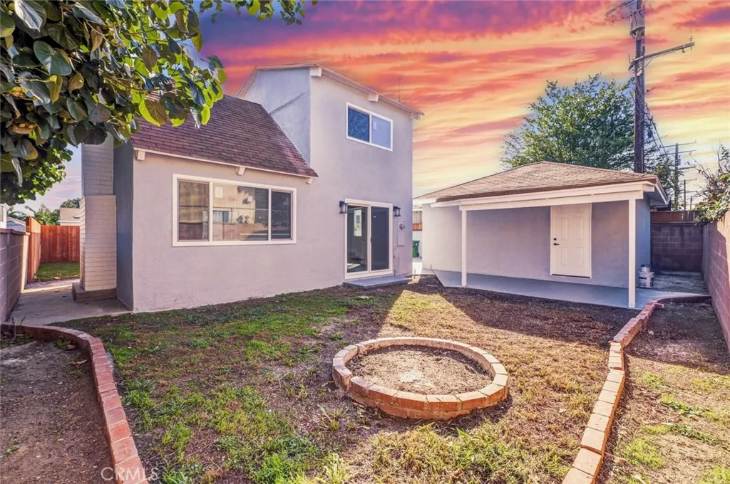 1913 N Castlegate, Compton, California 90221 home-pic-25