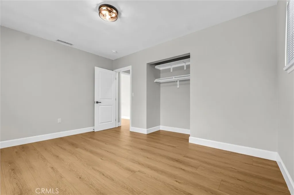 1913 N Castlegate, Compton, California 90221 home-pic-12
