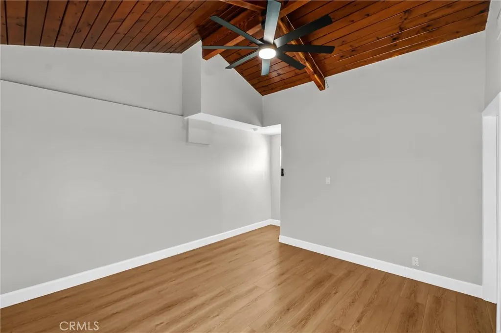 1913 N Castlegate, Compton, California 90221 home-pic-23