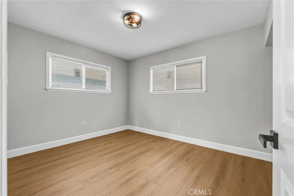 1913 N Castlegate, Compton, California 90221 home-pic-13