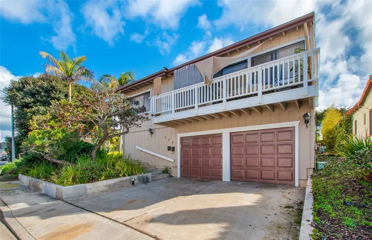View of Duplex from Encino Lane