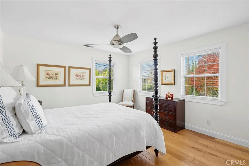201 E 21st Street, Costa Mesa, California 92627 home-pic-16