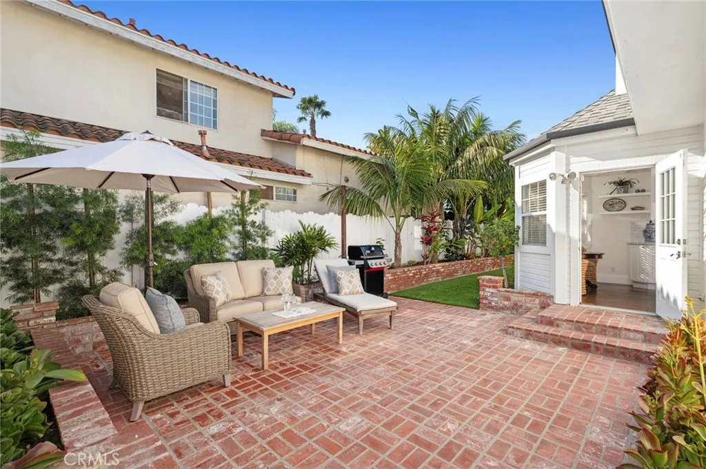 201 E 21st Street, Costa Mesa, California 92627 home-pic-19