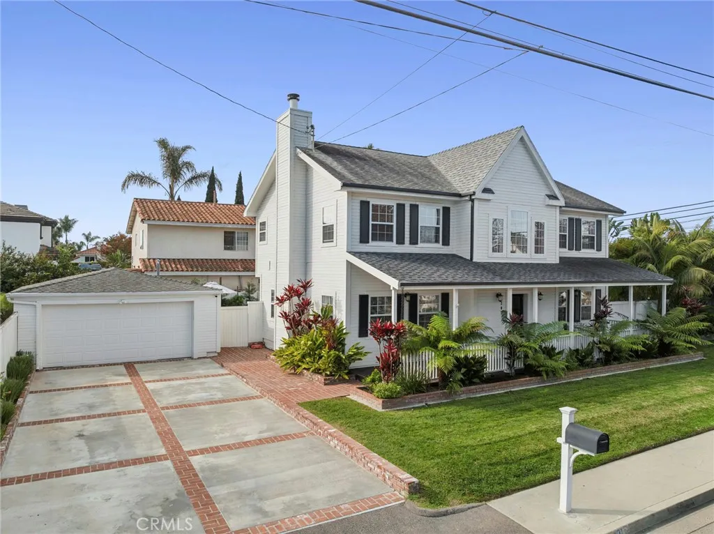 201 E 21st Street, Costa Mesa, California 92627 home-pic-27