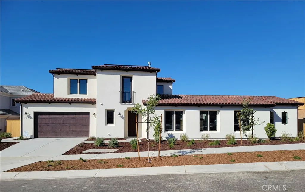 707 Manor Lane, Paso Robles, California 93446 home-pic-1