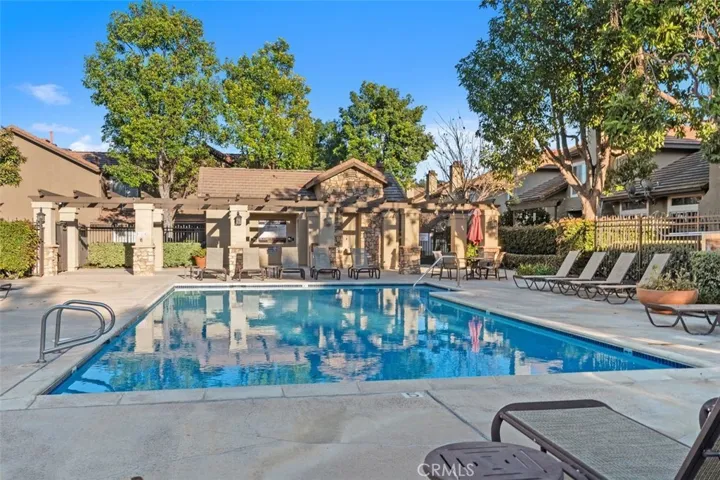 Community pool