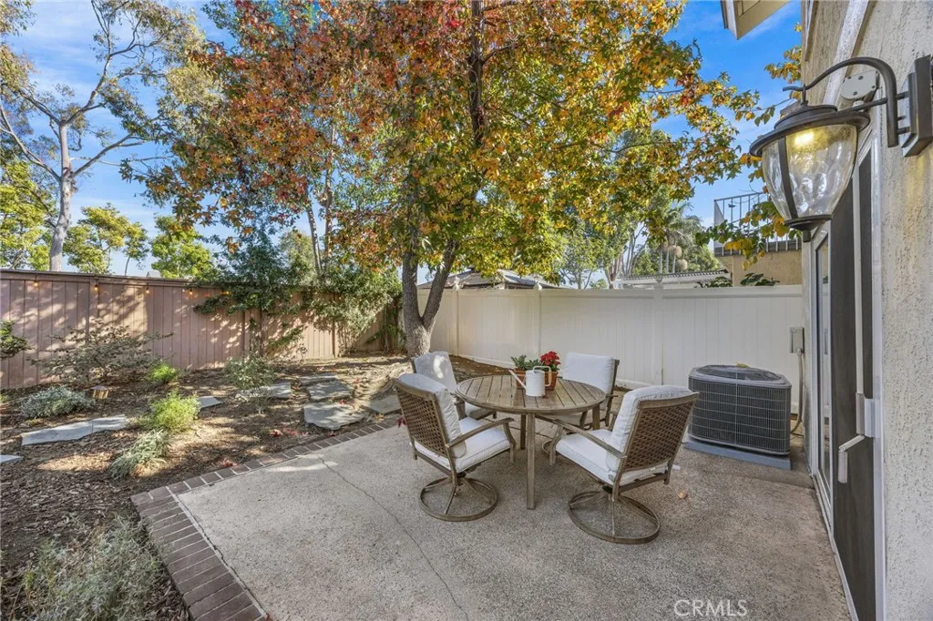 13 Carson, Irvine, California 92620 home-pic-31