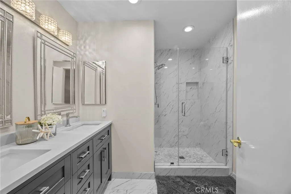 13 Carson, Irvine, California 92620 home-pic-26