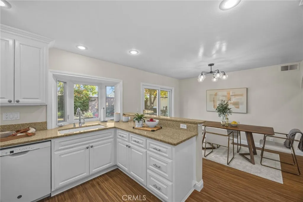 13 Carson, Irvine, California 92620 home-pic-12