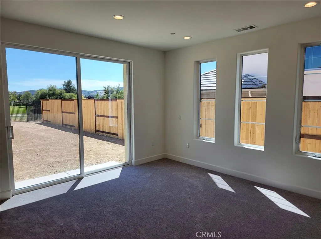 706 Manor Lane, Paso Robles, California 93446 home-pic-18