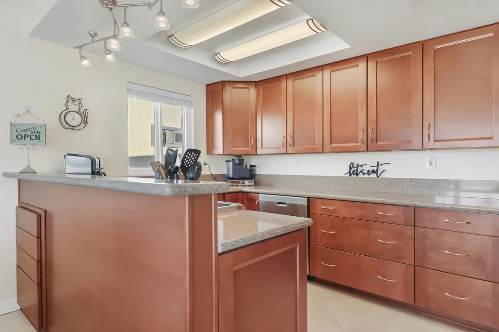 40469 Preston Trail, Palm Desert, California 92211 home-pic-2